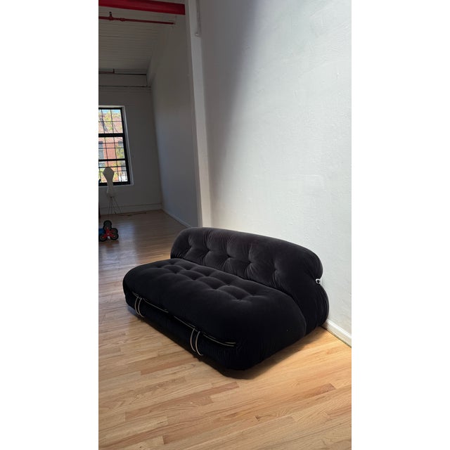 Cassina Black Velvet Soriana Sofa by Afra and Tobia Scarpa, Cassina, Italy 1970s For Sale - Image 4 of 8