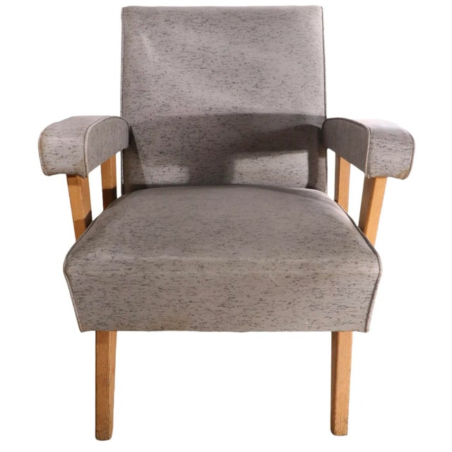 Mid-Century Modern Mid Century Lounge Club Chair in Original Textured Vinyl Upholstery For Sale - Image 3 of 10
