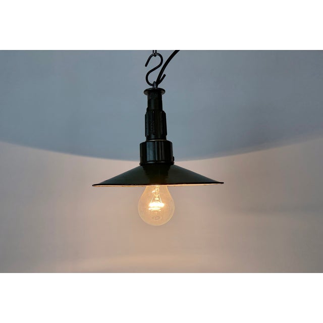 Industrial Green Enamel Military Pendant Lamp with Cast Aluminium Top, 1960s For Sale - Image 9 of 18
