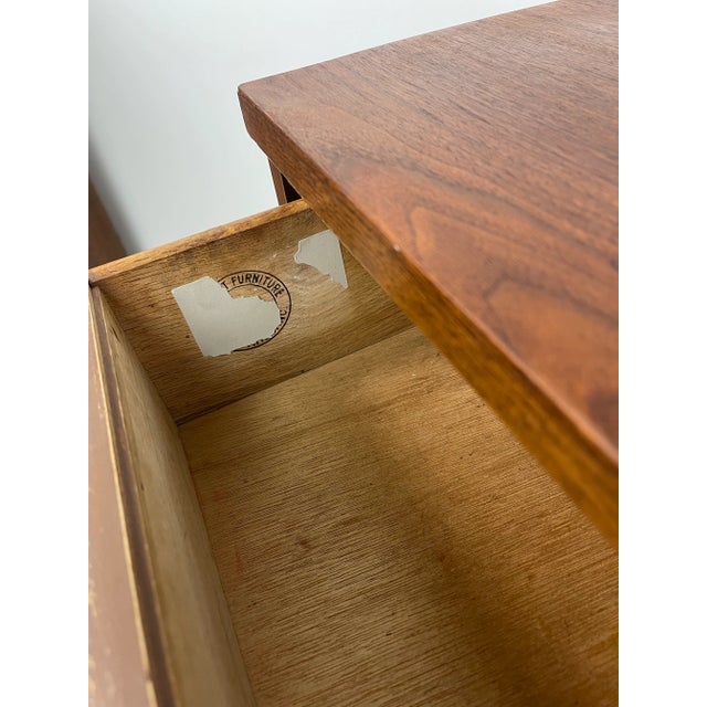 Wood Vintage Mid Century Modern Walnut Dresser Dovetail Drawers For Sale - Image 7 of 9