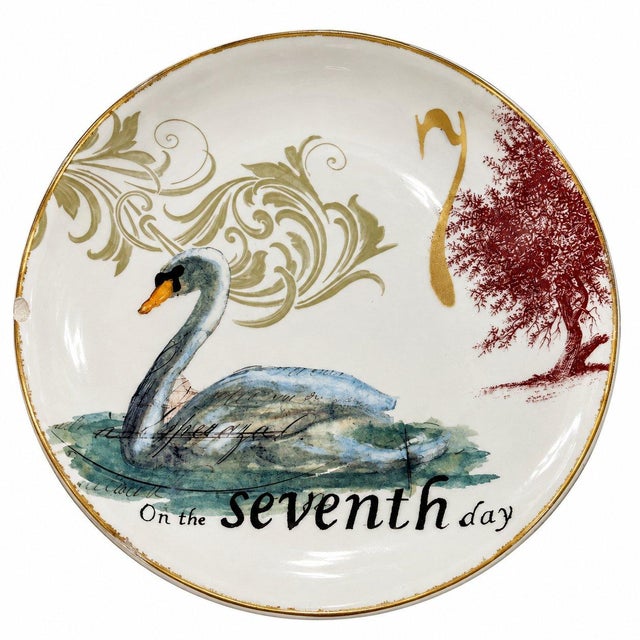 White Late 20th Century Williams Sonoma 12 Days of Christmas Porcelain Plates Dinnerware Set 12 For Sale - Image 8 of 16