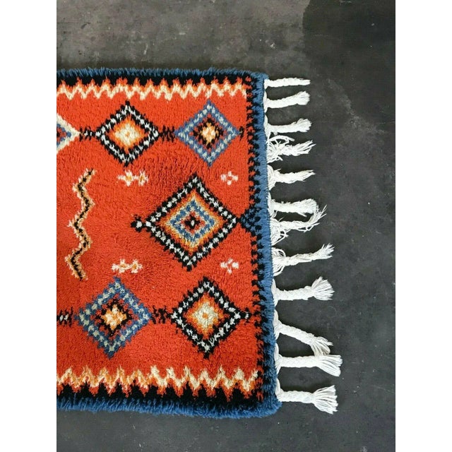 Mid-Century Modern Flower Power Rug, 1970s For Sale - Image 3 of 10