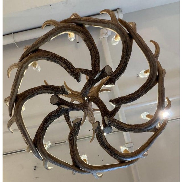 1940s 1940s Folky Wooden Elk Horn Chandelier For Sale - Image 5 of 7