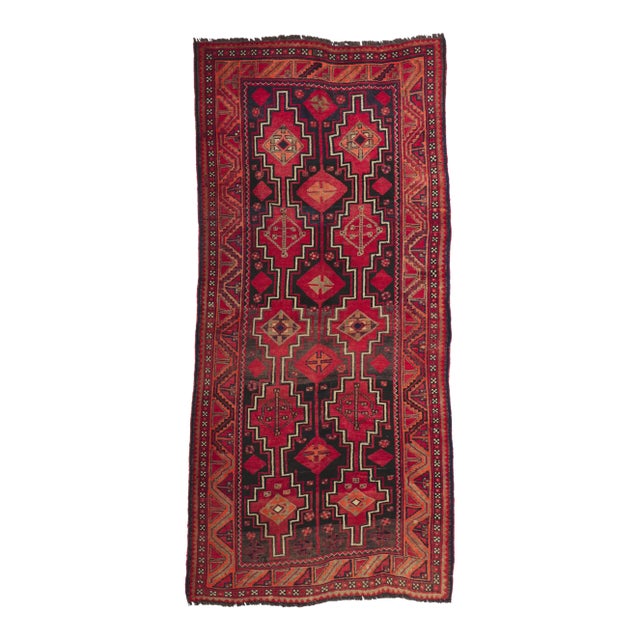 Late 20th Century Vintage Persian Shiraz Rug, 04'05 X 09'03 For Sale