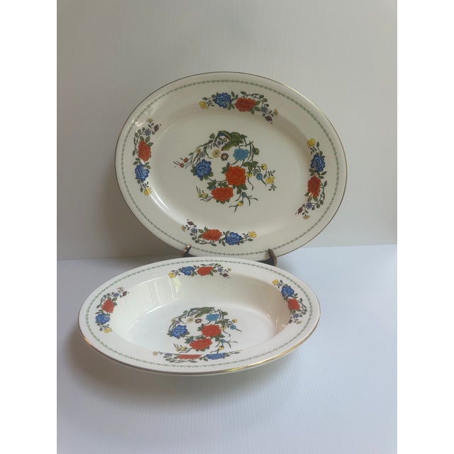 Vintage 1960 Aynsley and Sons England Hand Painted "Famille Rose" 56pc Dinner Set for 8 For Sale In New York - Image 6 of 18