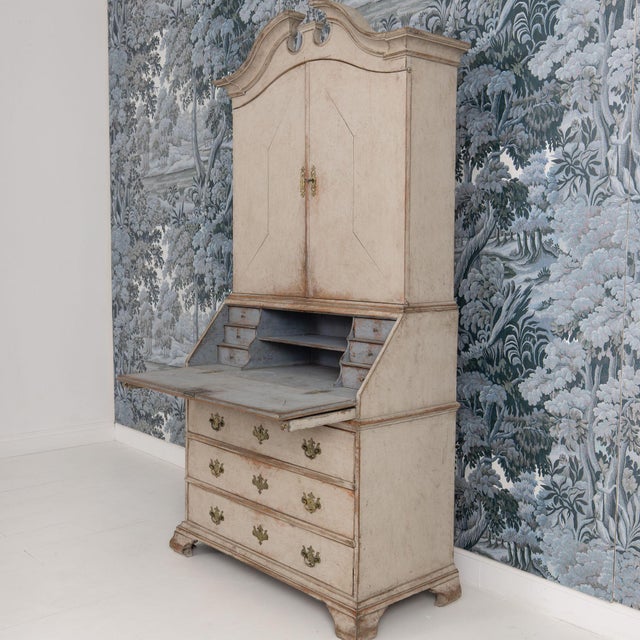 18th C. Swedish Gustavian Period Gray Painted Secretary With Library For Sale - Image 10 of 18