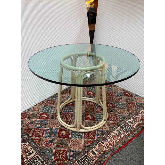 McGuire McGuire Furniture Lattice Back & Seashell Printed Dining Side Chairs and Glass Bistro Table, 28 Inches For Sale - Image 4 of 12
