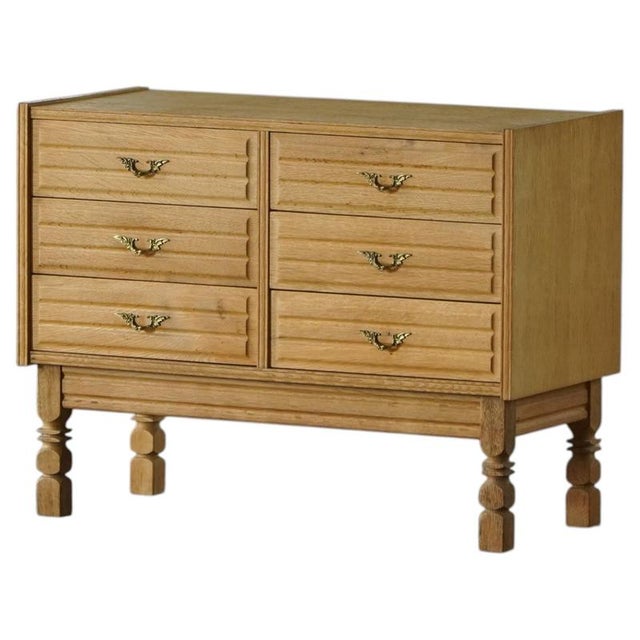 Mid-Century Modern Danish Chest of Drawers in Oak, 1950s For Sale - Image 15 of 15