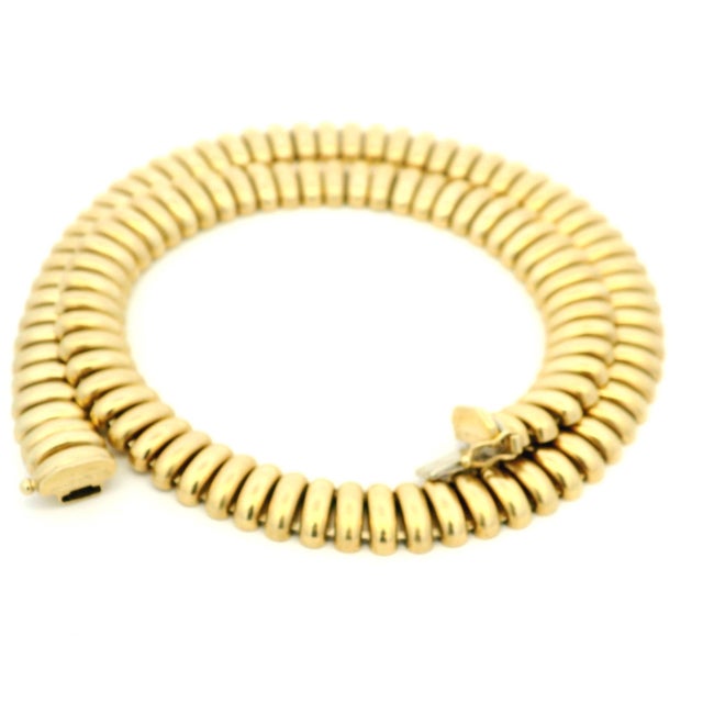 1970s Vintage Italian 14k Gold Tubogas Collar Necklace, Circa 1975 For Sale - Image 5 of 13