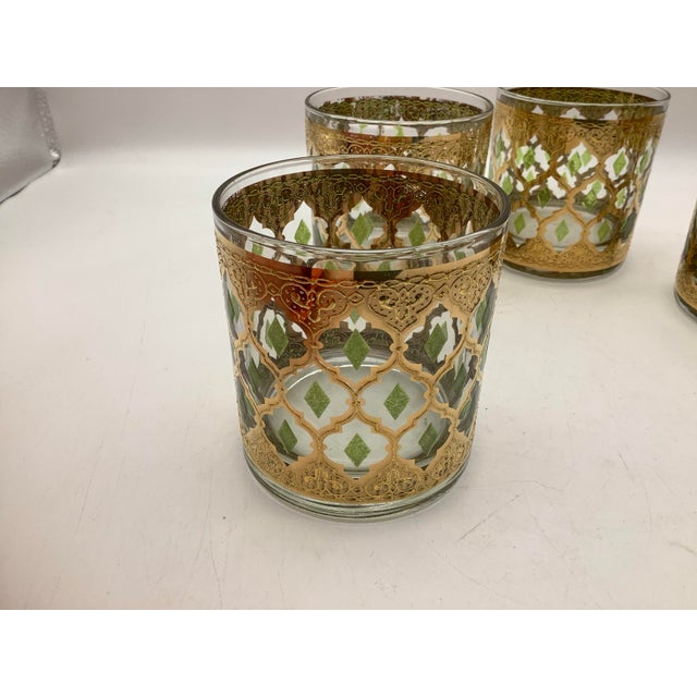 1960s Culver Valencia 22kt Gold and Green Diamond Cocktail Glass Set of 4 For Sale - Image 5 of 12