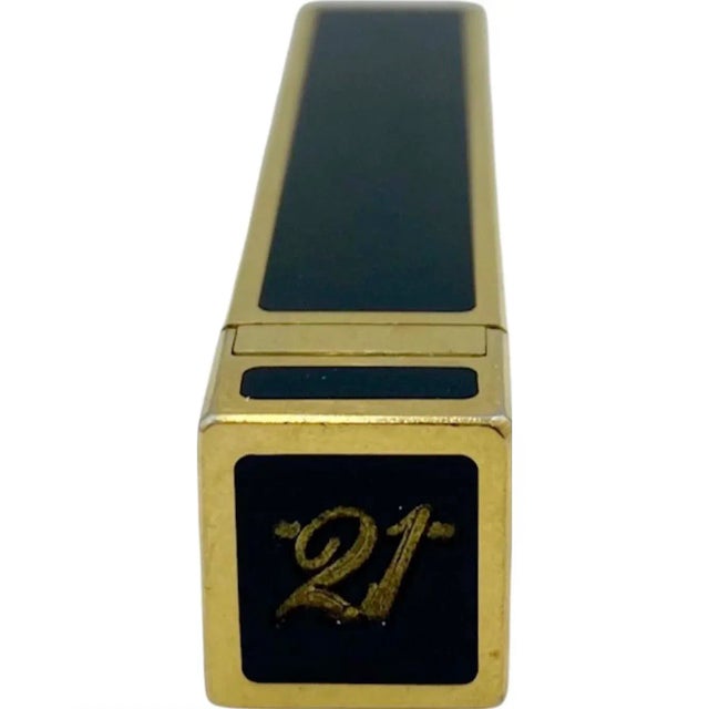 Vintage 21 Club Nyc Restaurant Black Gold Cigarette Lighter For Sale - Image 11 of 13