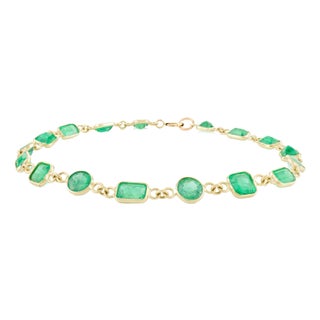 5.88 Carat Natural Emerald Stackable Chain Bracelet in 14k Yellow Gold For Sale
