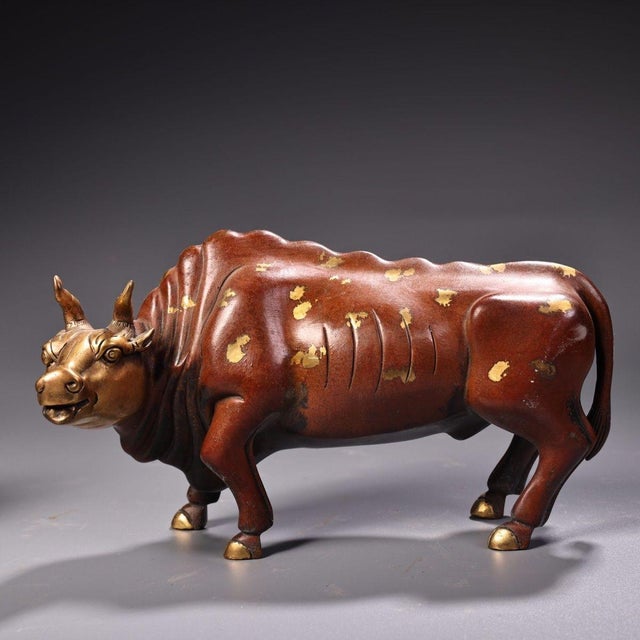 Metal Late 20th Century Set of 5 Gilt Bronze Ox Figures With Splashed Gold Decoration For Sale - Image 7 of 10