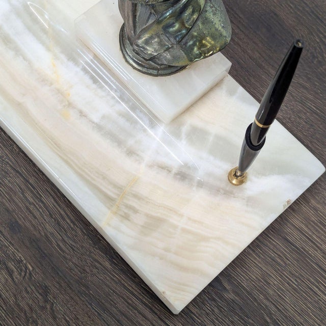 White Vintage Marble Pen Set With Lincoln Bust For Sale - Image 8 of 9