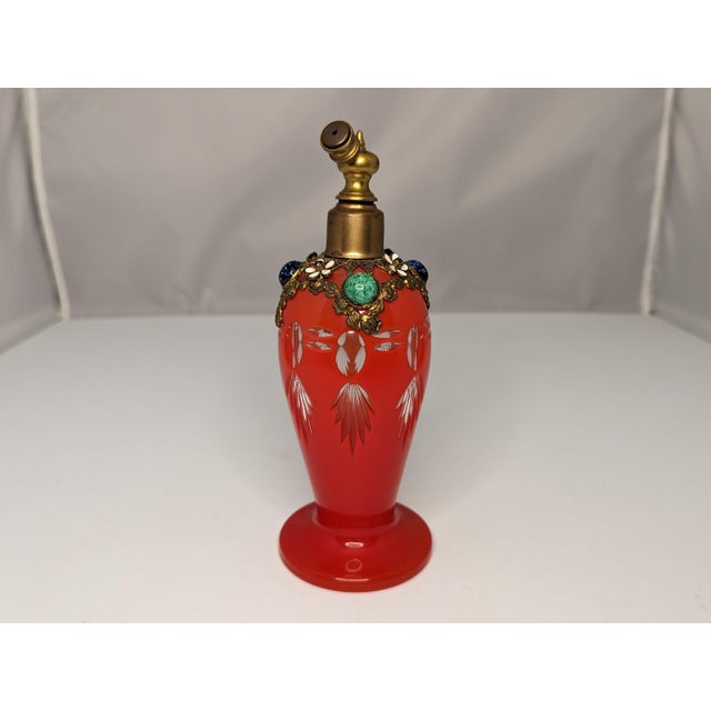Victorian Czech Red Cut to Clear Jeweled Atomizer: Ormolu Filigree Floral Design For Sale - Image 3 of 10
