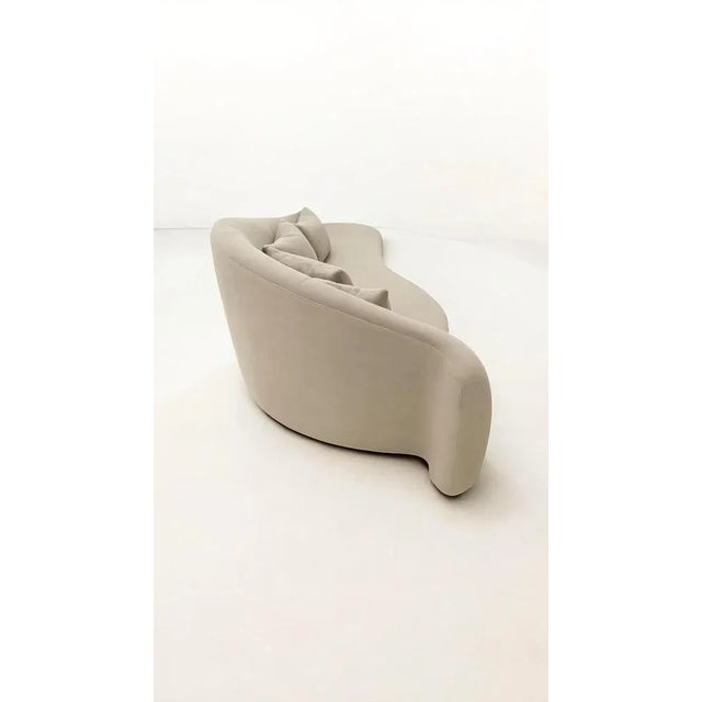 Baine Daybed in Velvet by Jérôme Bugara For Sale - Image 6 of 8