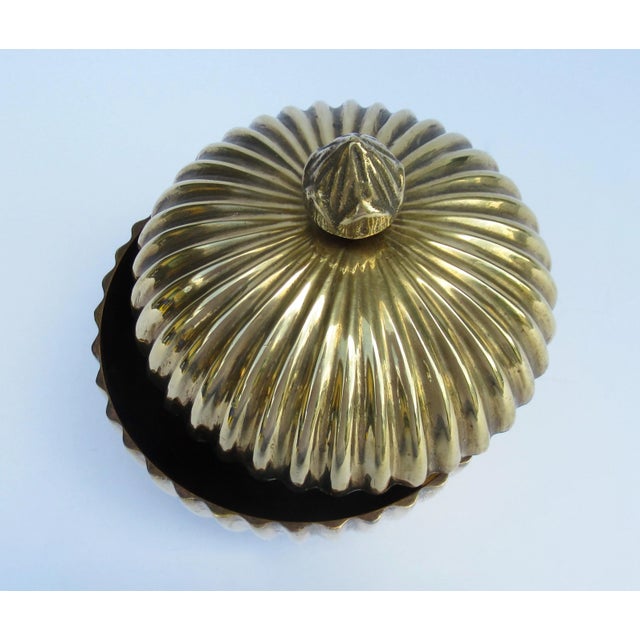 Brass C.1960's Mid-Century Solid Brass Fluted, Lidded Cachepot/Urn With Flame Finial Handle For Sale - Image 8 of 13