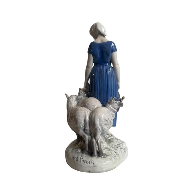 Ceramic Shepherdess Figurine from B&G Denmark, 20th Century For Sale - Image 3 of 7