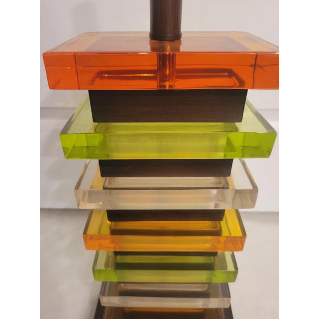 1970s Vintage Colorful Lifesaver Stacked Lucite Mid Century Modern Table Lamp For Sale - Image 5 of 7