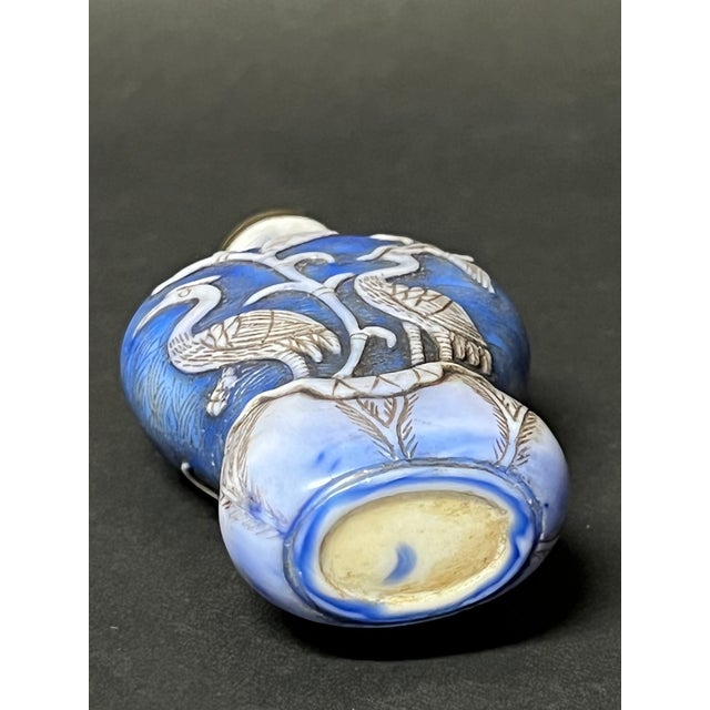Late 20th Century Late 20th Century Chinese Art Overlay Peking Glass Snuff Bottle Duck and Lotus Design For Sale - Image 5 of 7