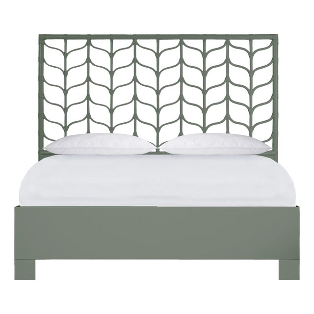 Ivy Standard Bed Queen, Evergreen For Sale