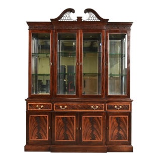 Stickley Georgian Flame Mahogany Lighted Breakfront Bookcase Cabinet For Sale