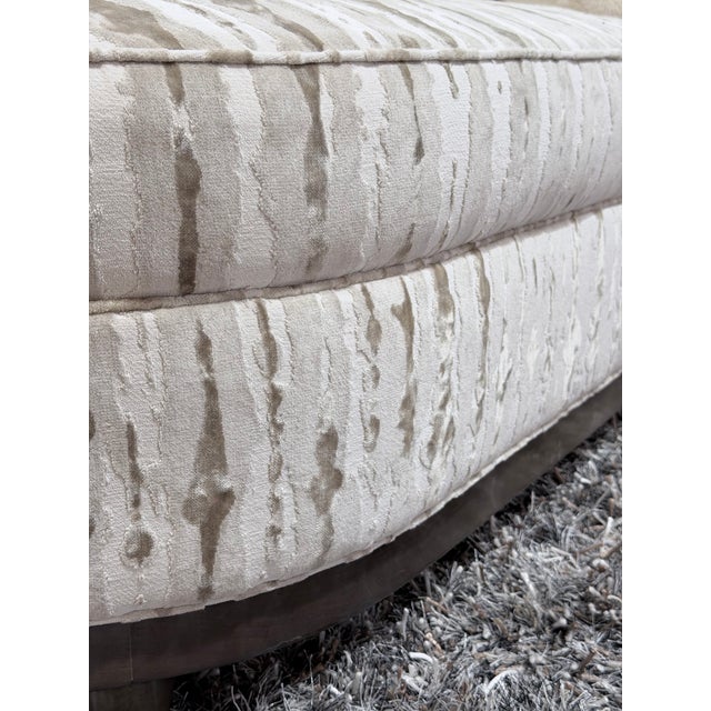 Textile Late 20th Century Tomlinson Cambria Curved Velvet Sofa by Theodore Alexander For Sale - Image 7 of 10