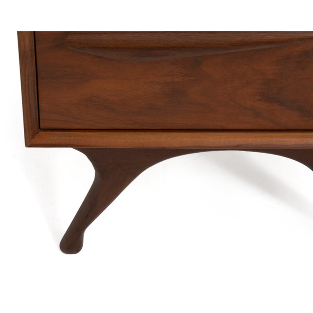 Mid Century Sculptural Walnut Japanese Nightstands a Pair Albert Parvin Vladimir Kagan United Furniture Corp For Sale - Image 12 of 14