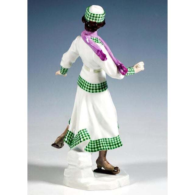Art Nouveau Ice-Skater Figurine by Alfred Koenig for Meissen, 1890s For Sale - Image 3 of 7