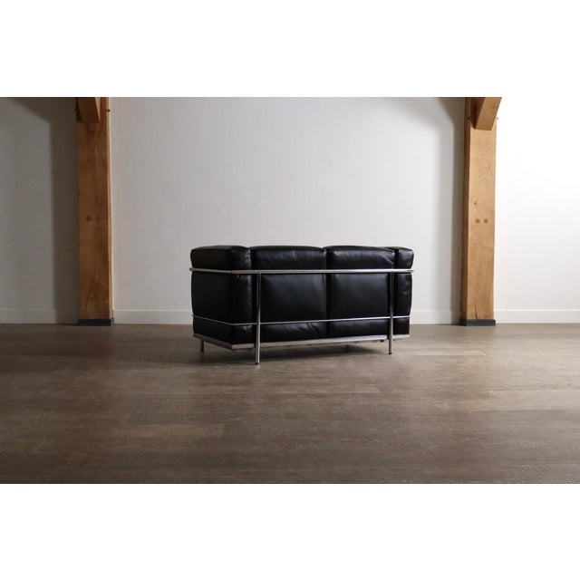 LC2 2-Seater Sofa by Charlotte Perriand and Le Corbusier for Cassina, 1965 For Sale - Image 11 of 15