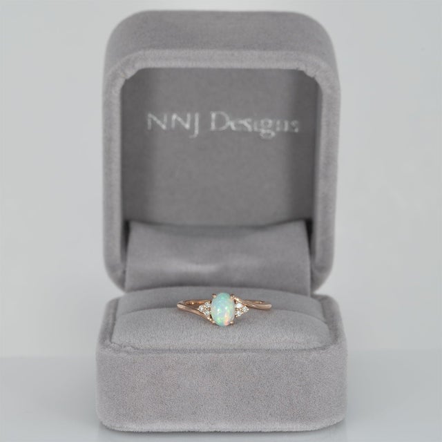 Modern Ethiopian Opal Cabochon Ring With Diamond Accents: Solid 14k Gold, Size 6.75 For Sale - Image 3 of 10