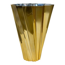 Example of Mario Bellini Vessels and Vases