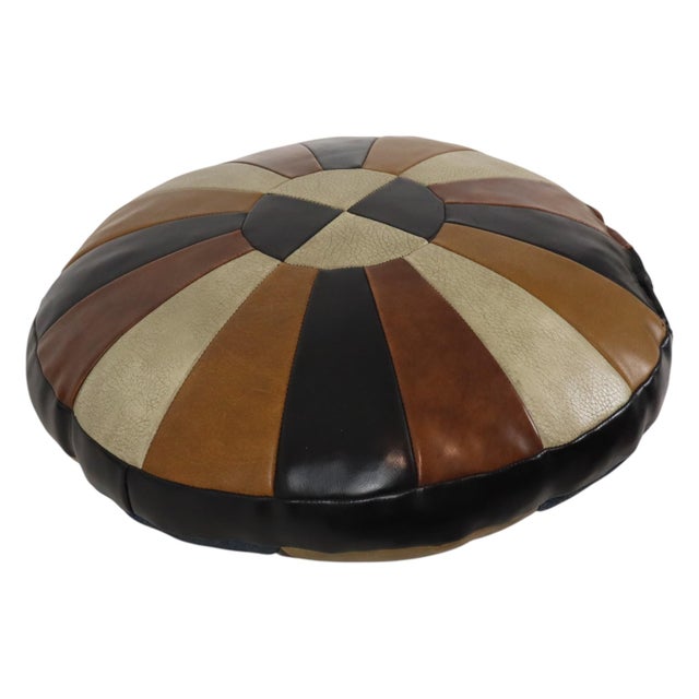 1960s Vintage Round Patchwork Cushion in Double-Sided Faux Leather, 1960s For Sale - Image 5 of 16