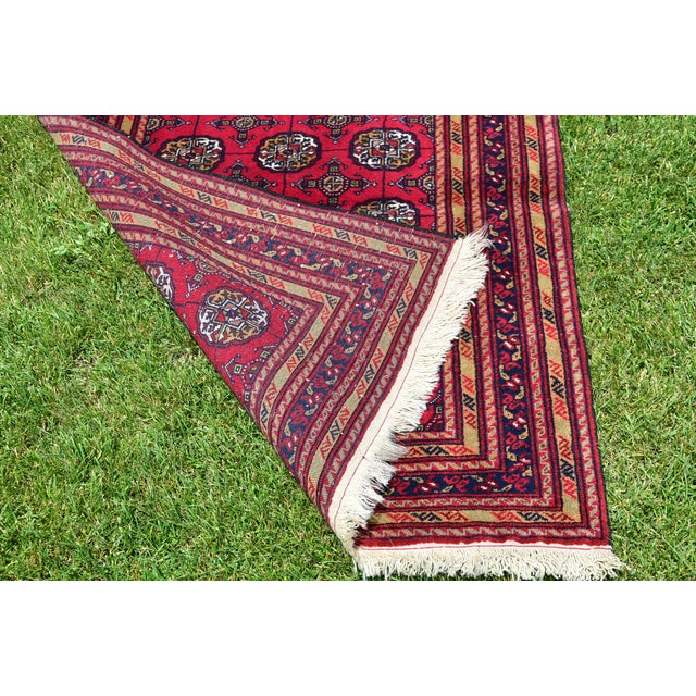 1970s Vintage Traditional Turkish Anatolian Hand Knotted Ikat Kayseri Rug For Sale - Image 9 of 10