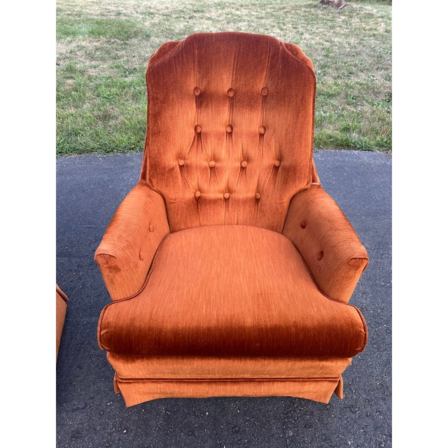 Mid-Century Modern Pair of Vintage 1970s Swivel Rocker Chairs - Bronze Tufted Velvet (Kroehler/Middletown) For Sale - Image 3 of 17