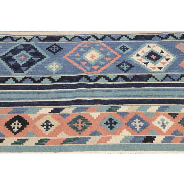 Vintage Persian Shiraz Kilim Rug, 04'01 X 06'01 For Sale - Image 4 of 9