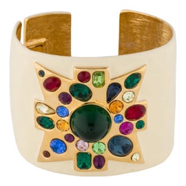 Example of Coco Chanel Jewelry