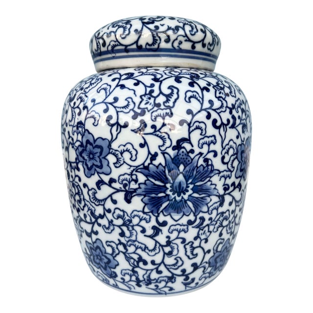 Vintage Asian Blue & White Ginger Pot With Lid For Sale