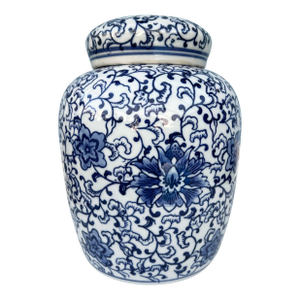 Vintage Asian Blue & White Ginger Pot With Lid