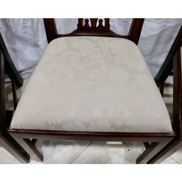 Theodore Alexander Late 20th Century Theodore Alexander Furniture Althorp Great Room Dining Chairs - Set of 7 Side Chairs For Sale - Image 4 of 7