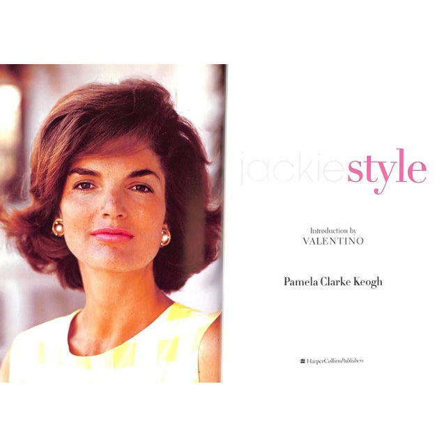 KEOGH, Pamela Clarke [255] pp. Harper Collins 2001 First Edition 10 1/4" x 7 7/8" Jacqueline Bouvier Kennedy Onassis was...