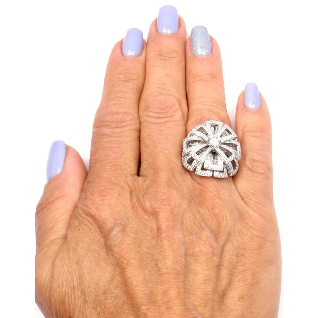 Contemporary Chanel Flower 18k White Gold Diamond Large Ring, size 6 For Sale - Image 3 of 12