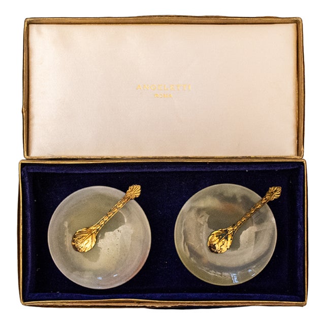 Vintage Jade Salt Shakers with Gold Metal Base by Angeletti Roma, 1950s, Set of 2 For Sale
