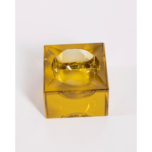 1960s Vintage German Yellow Crystal Ashtray, 1960s For Sale - Image 5 of 9