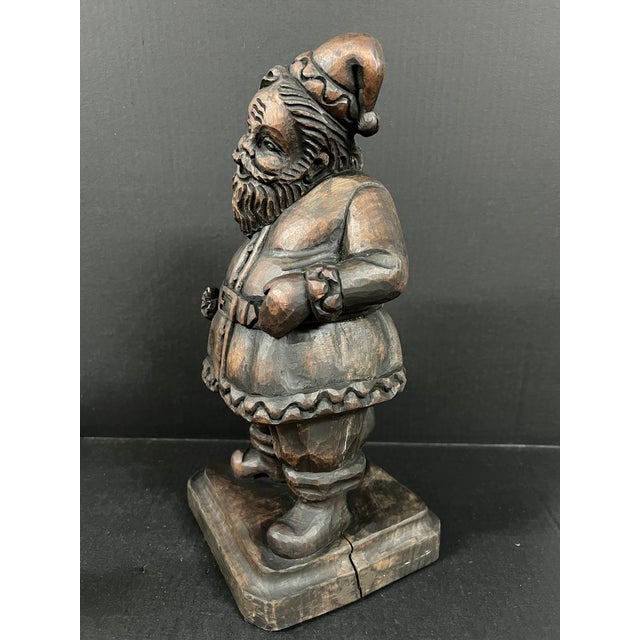 Brown Carved Wood Santa Claus Sculpture Late @0th Century For Sale - Image 8 of 9