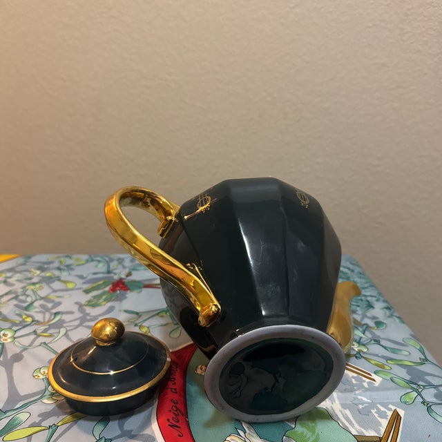 1980s Vintage Sadler Black and Gold Ceramic Teapot For Sale - Image 5 of 5
