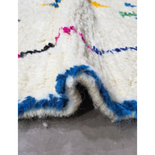 Moroccan Azilal Wool Rug - 9.8 X 5.9 Ft For Sale - Image 4 of 8