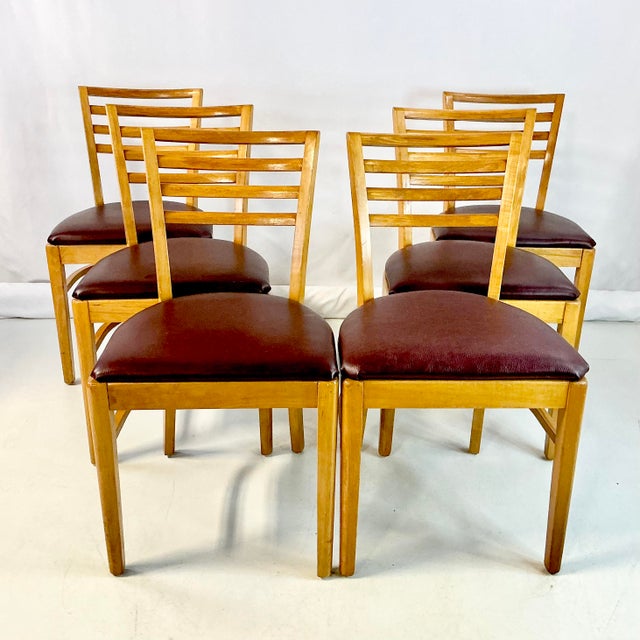 Gio Ponti 1940s Vintage Art Deco Italian Honey Stained Maple Back Slat Dining Chairs - Set of 6, After Gio Ponti For Sale - Image 4 of 13