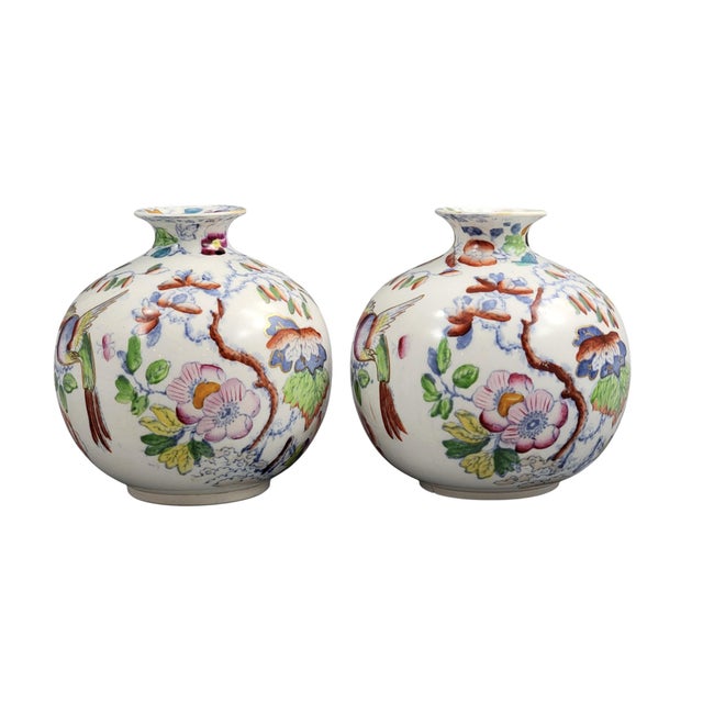 Earthenware Posy Vases with Bird and Peony Pattern from Mason's, 1900s, Set of 2 For Sale - Image 4 of 13