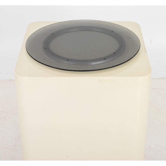 Late 20th Century Modern Industrial White Patinated Metal Pedestal For Sale - Image 5 of 5